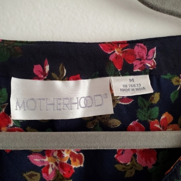 VTG Motherhood Floral Navy Tiered Button Blouse - Picture 4 of 8